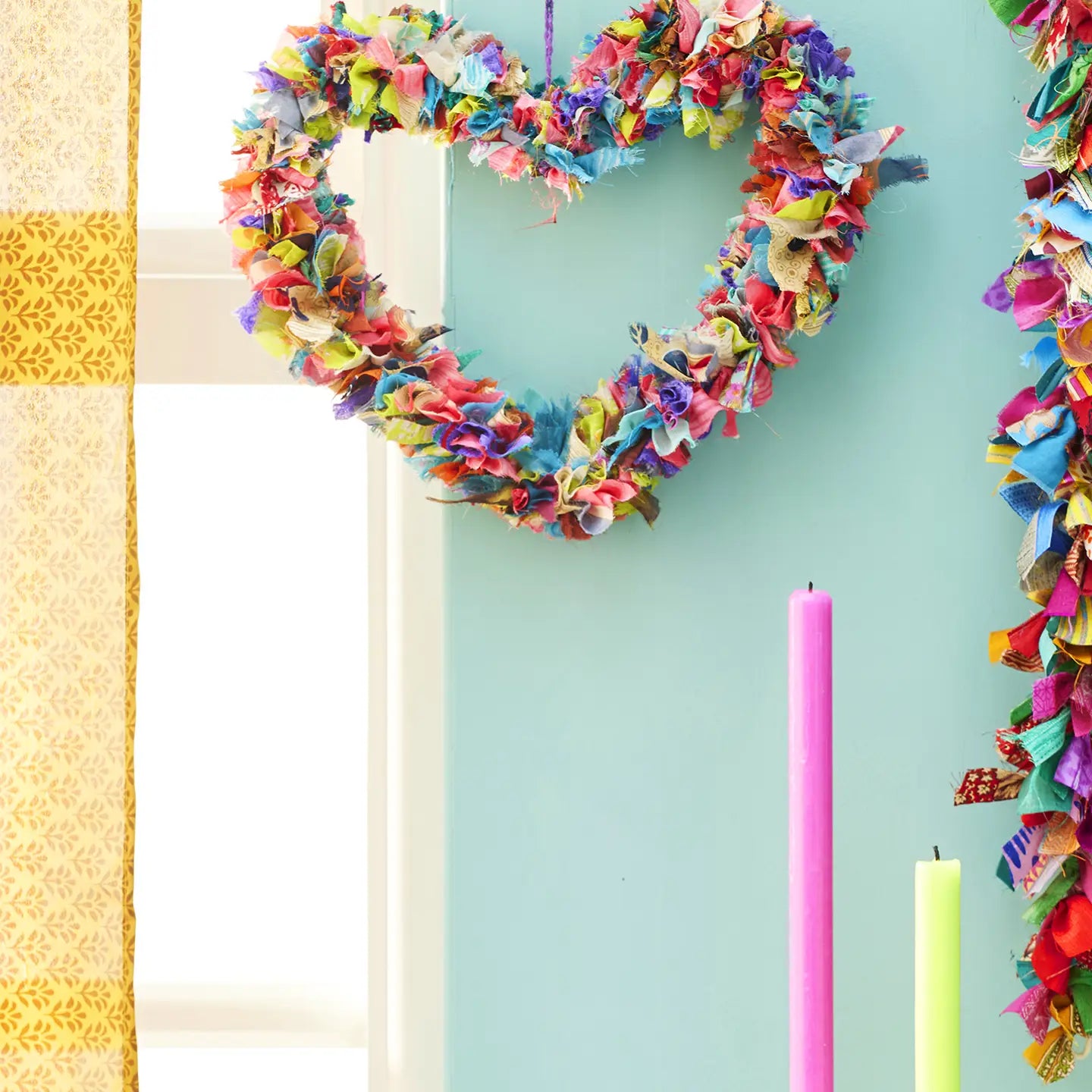 Recycled Sari Wreath - Multicoloured Heart