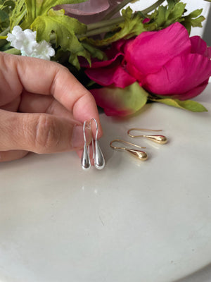 Tear Drop Earrings - Silver